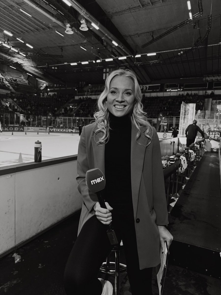 Oona Tolppanen tweet media