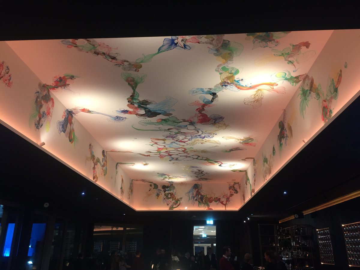 StudiosBastille's tweet photo. Sublimez votre intérieur avec une oeuvre d'art murale !

Samuel est un artiste dont le travail est un véritable coup de cœur pour l’agence. Depuis ses débuts en 2003, il se distingue par sa vision artistique centrée sur le concept de « paysage intérieur ».
#art #Entrepreneur https://t.co/NSsvgTCaX1