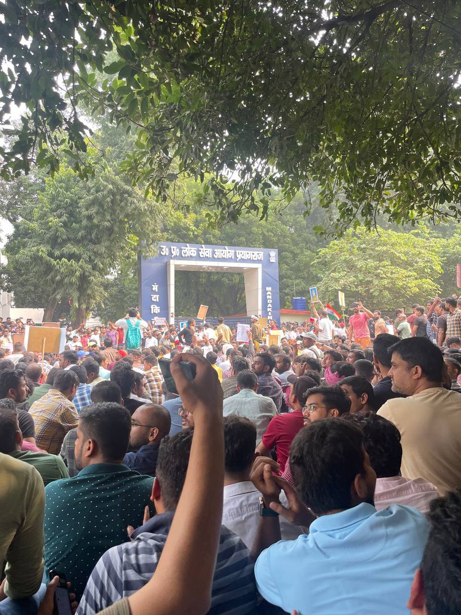 MagicalPoetries's tweet image. महाकुंभ से पहले अधिकार की लड़ाई... 

#UPPSC_No_Normalization
#nonormalization