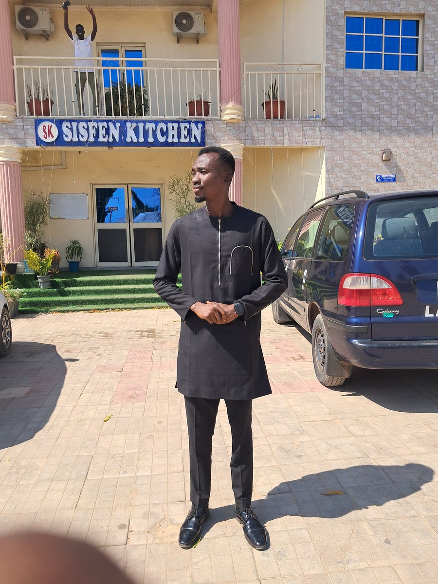 Musa Rhapsodi Affos (BloggerXtraOrdinaire) tweet media