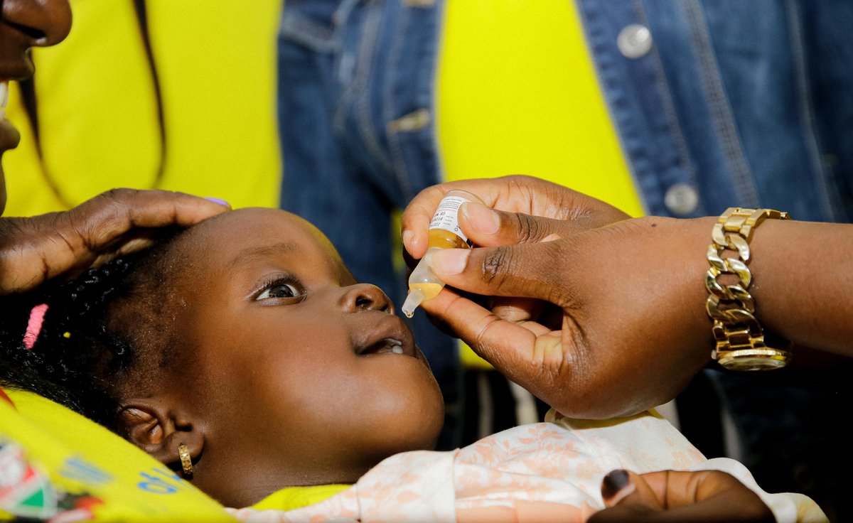 Give your child a polio-free future! ✨✨
Vaccinate your child against polio today and every time there is a vaccination campaign. 💧😋
#ForEveryChild, a healthy future.
#VaccinesWork #EndPolioKE