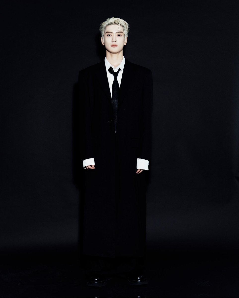 ADORE0214's tweet image. JEONG JAEHYUN