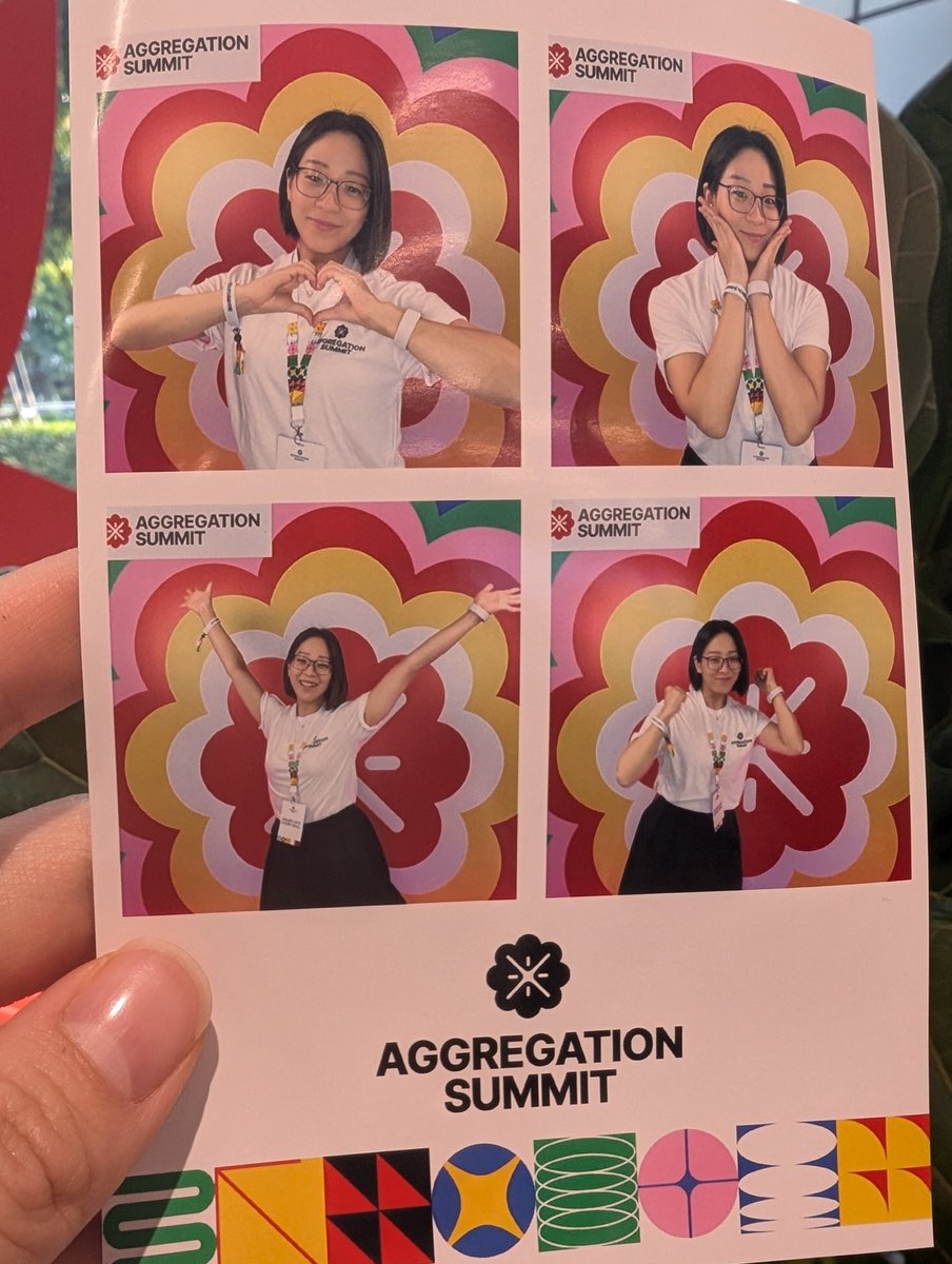 yoriko09's tweet photo. Photo booth๐
#Aggsummit https://t.co/mCzCSiVK2s