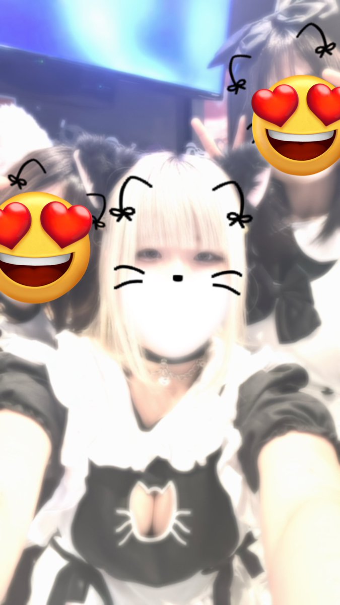 kimi_dake__dayo's tweet photo. メイドの日めっちゃ楽しかったなぁ。
みんな可愛くて目の保養 https://t.co/GW6KTNj1Kw