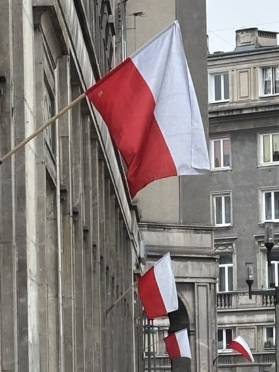 S_Moryc's tweet photo. 11 Listopada - Dzień Niepodległości ‼️ Independence Day ‼️ 🇵🇱
@krakow_pl @NaszaHuta https://t.co/mDPWWQNsOm
