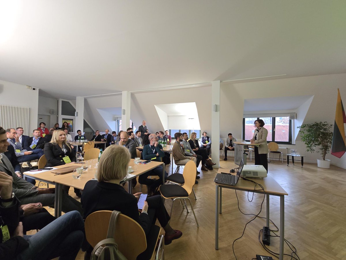 SoliTek_EU's tweet image. Last week was #BerlinScienceWeek, and where there’s innovation, there’s #SoliTek!

Our R&amp;amp;D team members, participated in #BerlinScienceWeek, where Lithuanian and German scientists, as well as business leaders, gathered to discuss the latest advancements in energy technology.⚡