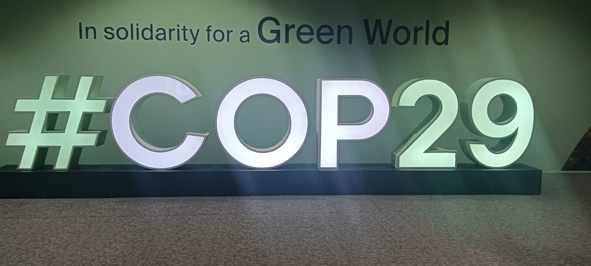 🌍🌱 #COP29 : Ambition et Action ! le président de la COP 29 Mukhtar Babayev  appelle à des engagements forts et des actions concrètes pour le climat. Aux côtés des autorités gabonaises, la jeunesse gabonaise est présente à Bakou! #GabonClimat #OnuGabon #MoubaStephen #DavyOnomori