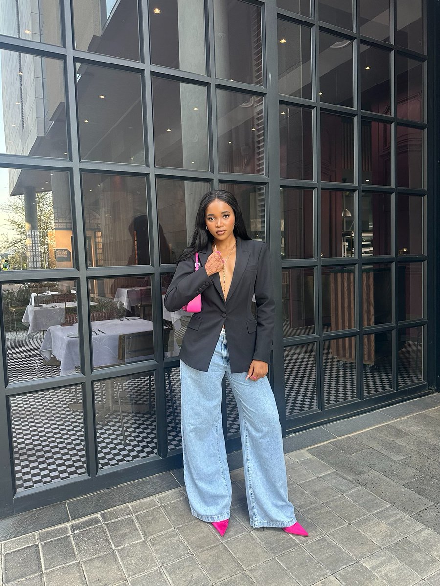 officialtsatsii's tweet photo. Something for X 🌸💅 https://t.co/Lu5NzSxZbL