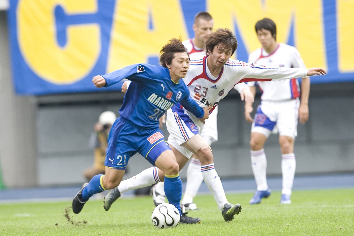 TRINITAofficial's tweet photo. 🔵🟡クラブからのお知らせ

この度、#梅崎司 選手が2024シーズンをもって現役を引退することになりましたのでお知らせいたします。

20年間の現役生活、お疲れ様でした。

🔹詳細は⏬
https://t.co/dAaYTuep7u

#大分トリニータ #trinita #三位一体 https://t.co/h0tRFCv5y3