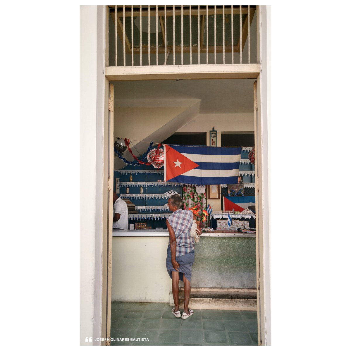 kanshootero's tweet image. In a modest Cuban shop, sparse goods line the shelves and an old cash register sits idle—a scene frozen in time, evoking the quiet resilience of everyday life amid scarcity.

Trinidad, Cuba. 2017.

#PhonePhotography #PhoneOnly #NoCrop #Travel #TravelPhotography #Pinoy #LGG4 #Cuba