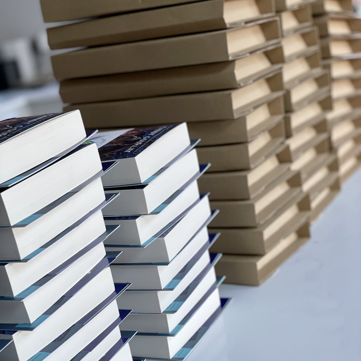 parrot_street's tweet image. Subscribers! Your November #subscriptionboxes are all packed up &amp;amp; ready to be despatched today (a few days later than normal this month due to an extended half term holiday 😊) 📚 You&apos;re going to love this month&apos;s books! #kidsbookclub