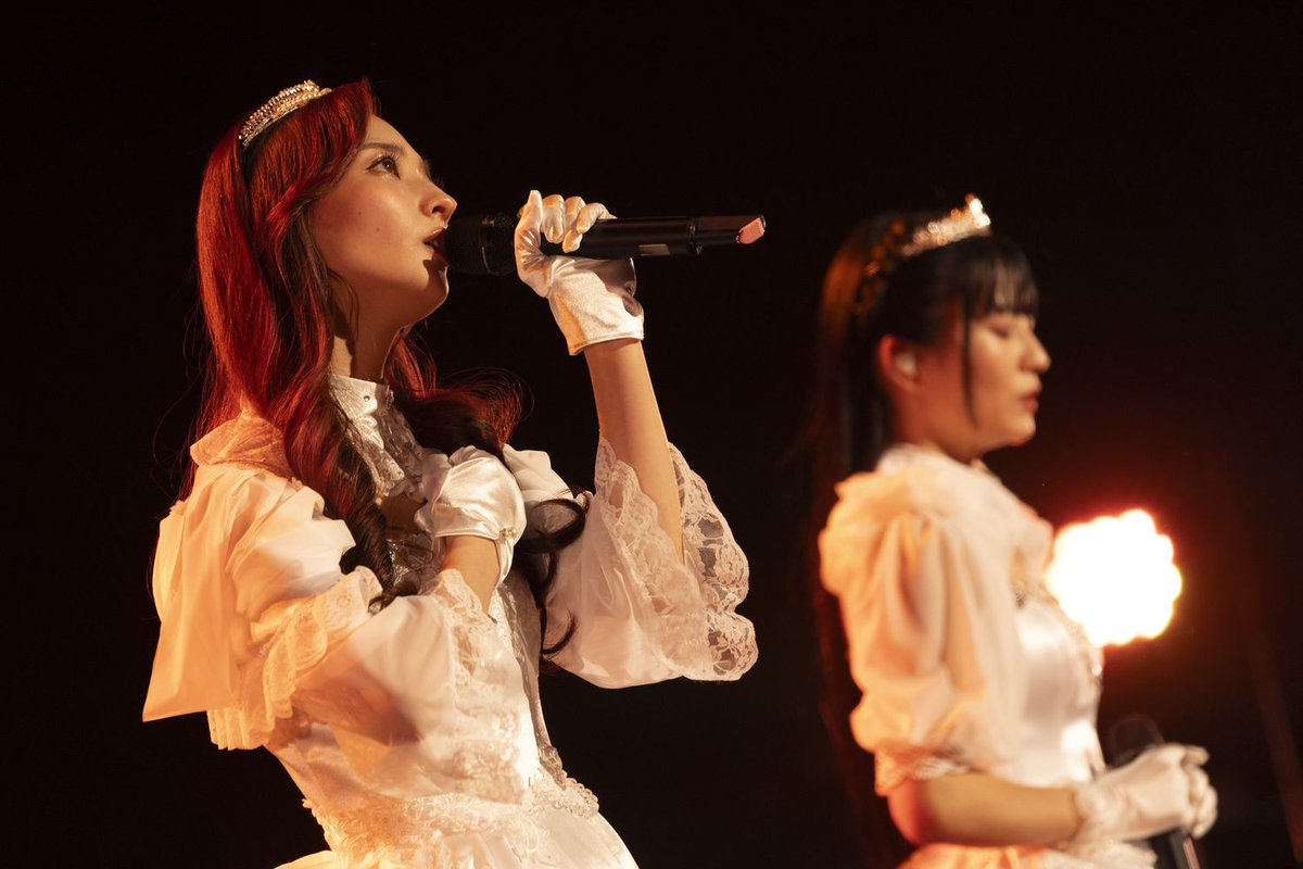 encore_inf's tweet photo. ClariS ツアーファイナル大阪公演を開催! 現体制での最後のツアー全5公演を完走!!
https://t.co/QAIivlJsRJ
#ClariS #AUTUMNTOUR #ツアーファイナル #大阪公演 #現体制での最後 https://t.co/WNujVjwV4W