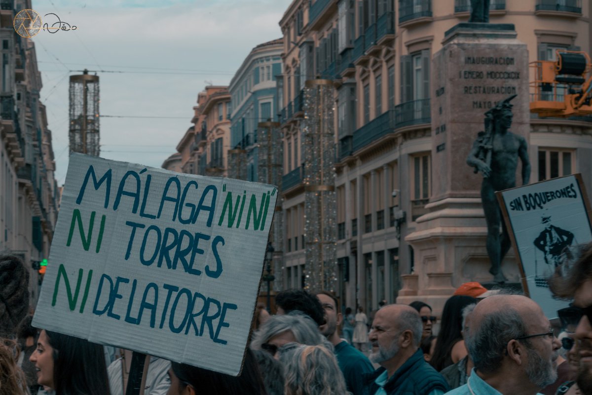 BarriosMalaga's tweet photo. "MALAGA NI NI, NI TORRES, NI DE LA TORRE"
#Malaga❤️ #09N💪 https://t.co/qCXnb2Qr82