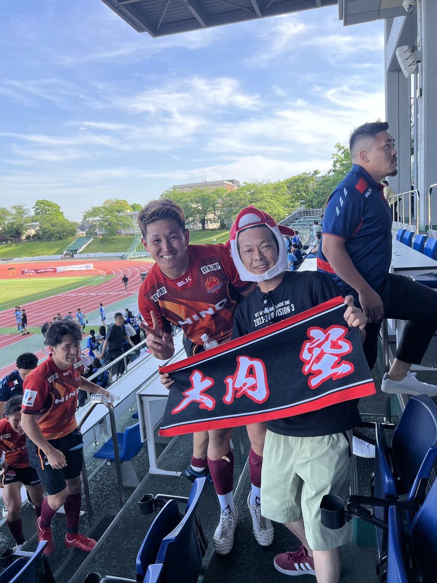 今日は11番の日…

という事で推しの11番を…😁
#福士萌起 @moekirugby0311 
#大内空 <a href="/ouchisora/">大内　空/sora ouchi</a>