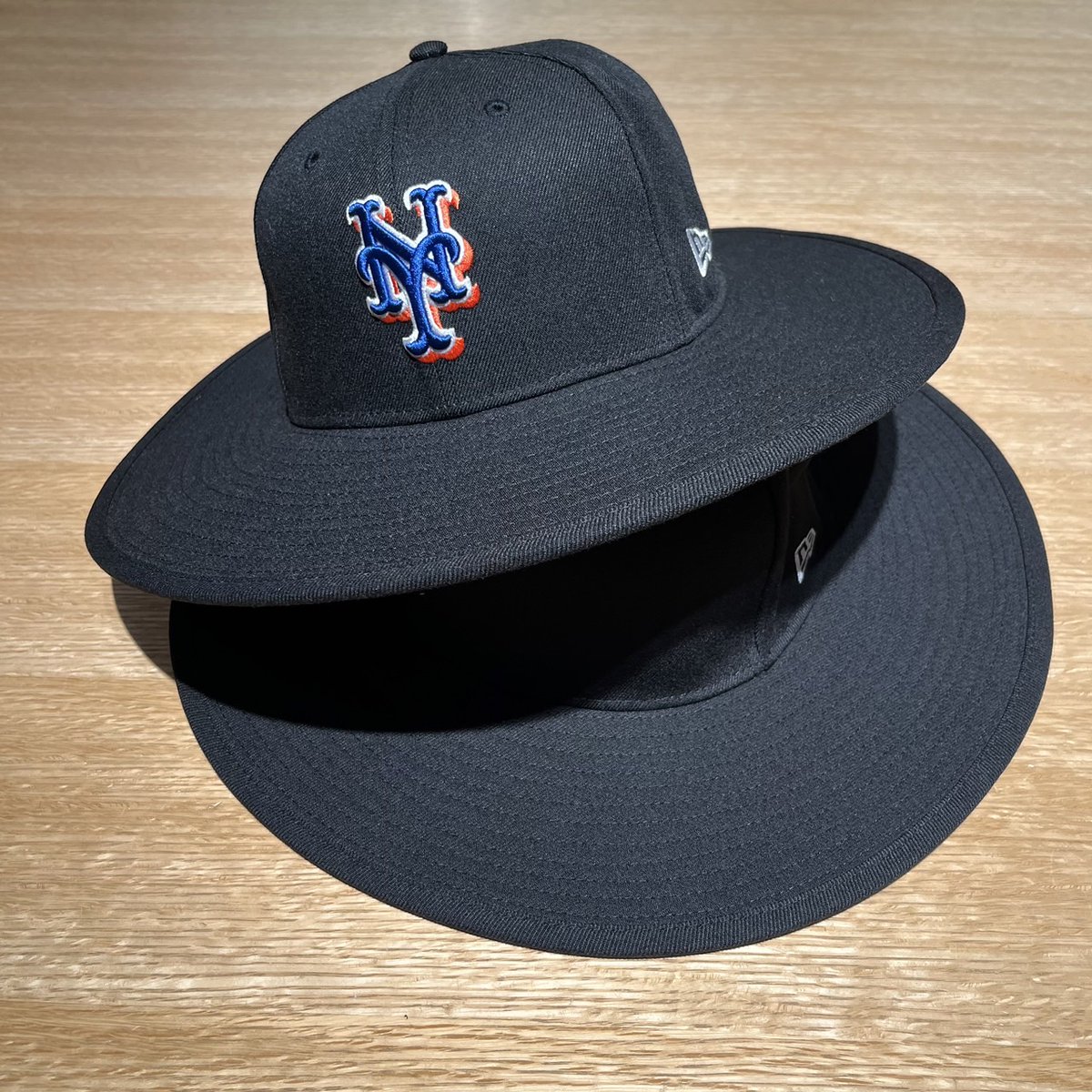 新作商品】11月11日(月)本日発売 □Fitted Long Brim Hat ブラック