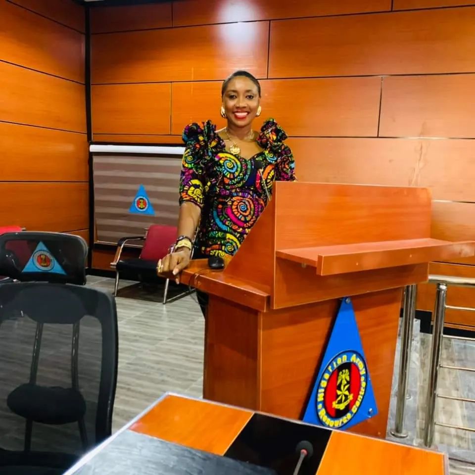 mindsetseries_'s tweet image. Another powerful session yesterday @ Nigerian Army Resource Centre, Abuja.

And it Ended in praise 💃

See you @ the Top!

#Mindsetseries #ArmyResourceCentre #Consultancy #Nguvankyenge #Godeymyside