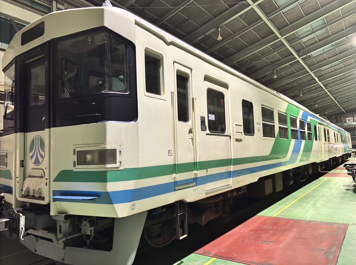 皆様に長らくご愛用していただいた8100形A-11号車のラストラン運転が11