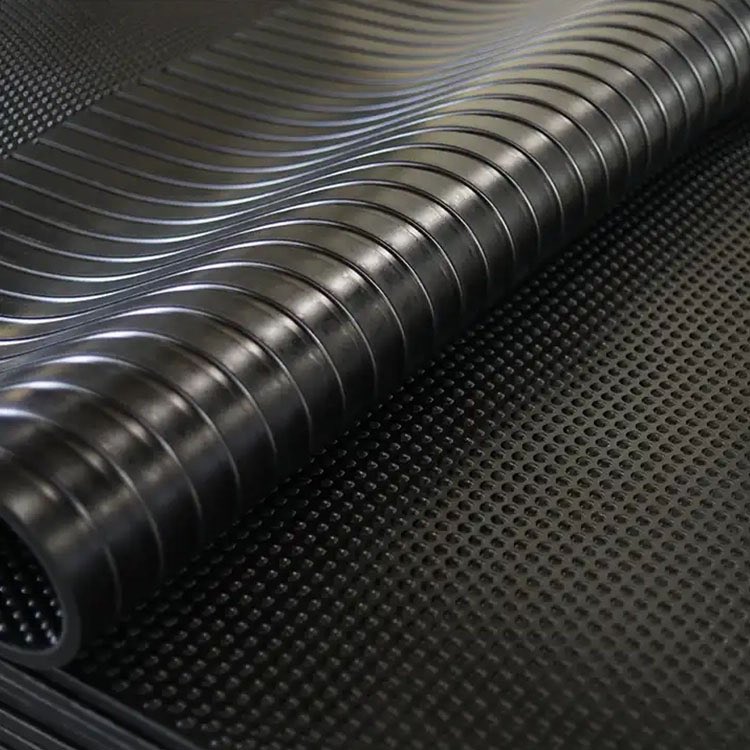 Oliveryang0202's tweet image. Embrace the strength of our Rubber Mat, featuring a Honeycomb Origin Groove Dot design, perfect for your stable and animal matting needs. Available in elegant Horse Black, it provides comfort and stability in dimensions of 1000mm x 2000mm or 1830mm x 1220mm. #HorseMat #RubberMat