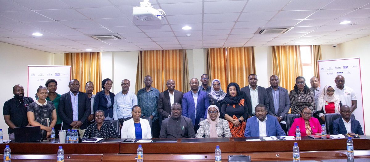 Strengthening HIV Service Delivery in Zanzibar
----------------
📸: Last week, as part of our #AfyaThabitiProject, funded by <a href="/PEPFAR/">PEPFAR</a> through <a href="/CDCTanzania/">CDC Tanzania</a>, we held a successful #FY25 Stakeholders Engagement Meeting with District Health Management Teams (DHMTs) and health facility