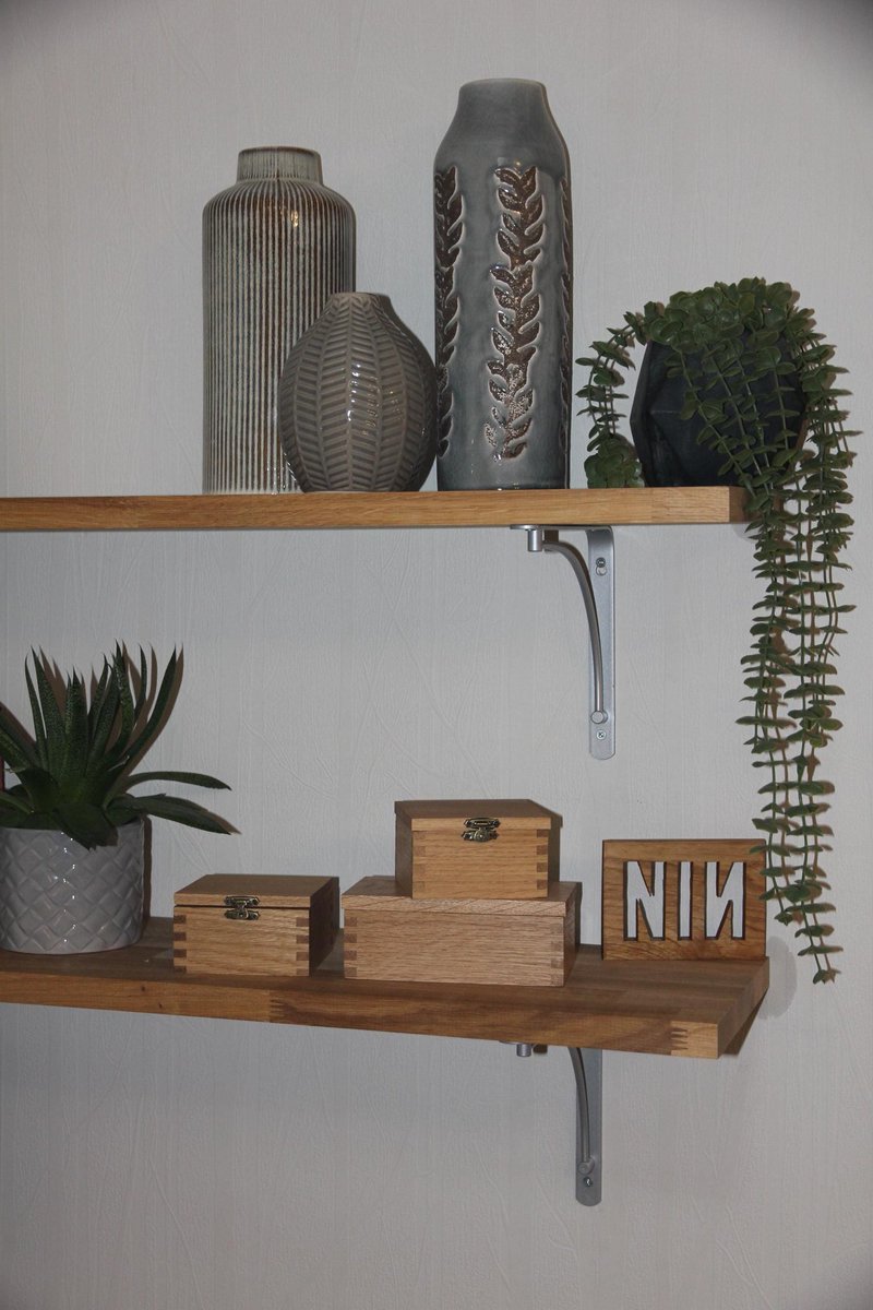 darrenburroughs's tweet photo. Hi, I have recently retired and now can spend more time indulging in my passion of working with Oak. I have made a start with a few items to get the ball rolling. If you could spare a minute or two and have a look at my new Etsy shop it would be greatly appreciated. Many thanks https://t.co/vX9mvtswbO