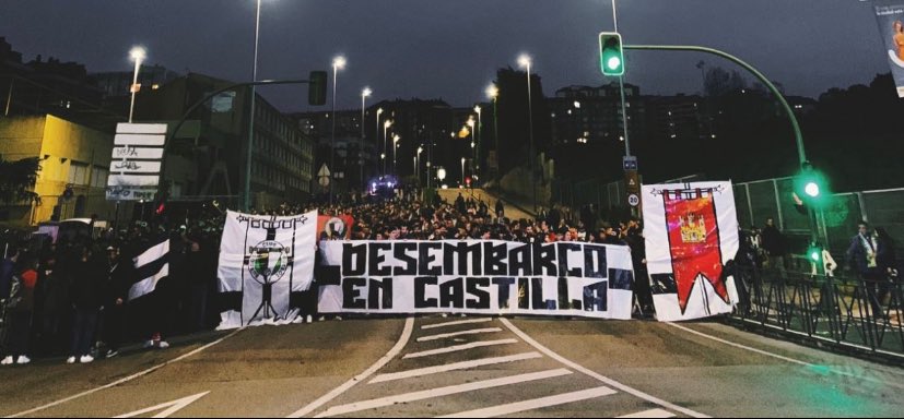 GxlDeTibu's tweet photo. QUIEN NO CONFÍE QUE SE VAYA A TOMAR POR CULO

#Sardinerazo https://t.co/ETAyR5DCHA