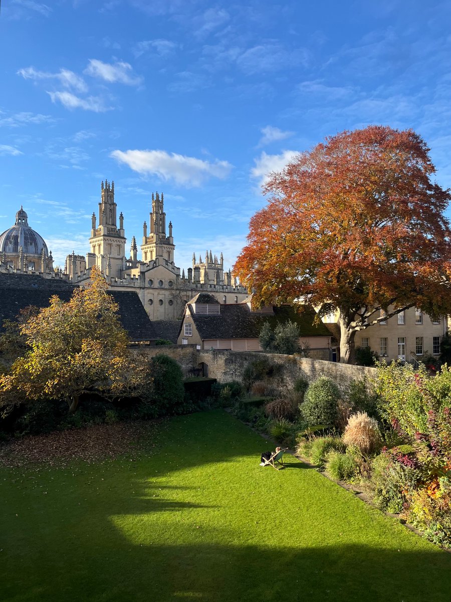 Elisa Cozzi (@_elisacozzi) on Twitter photo 