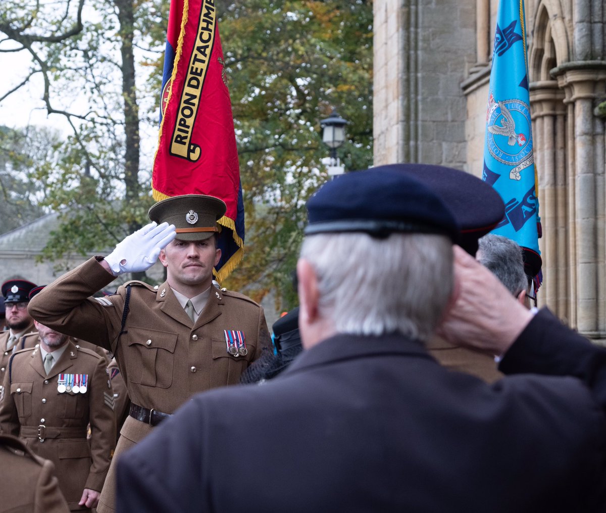 Ripon Cathedral tweet media
