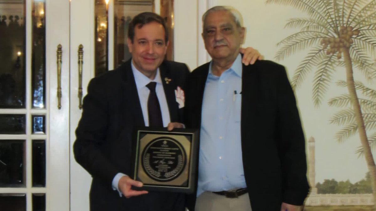 In a gathering with senior guests who shared memories of their visits to Firpo's, Dr. Enrico de Barbieri was offered a token of appreciation by <a href="/intachcalcutta/">INTACH Calcutta Regional Chapter/Conservation Inst</a>