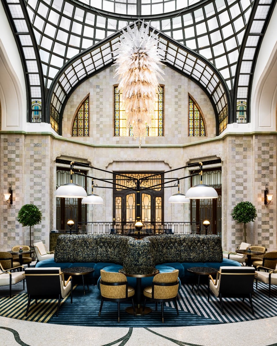 With over two million mosaic tiles coming together beneath your feet, every step weaves a memory. Our Lobby is not just a space—it’s an invitation to experience the grandeur of Budapest’s Golden Age, where history and elegance come alive.

#fsbudapest #fourseasons #artnouveau