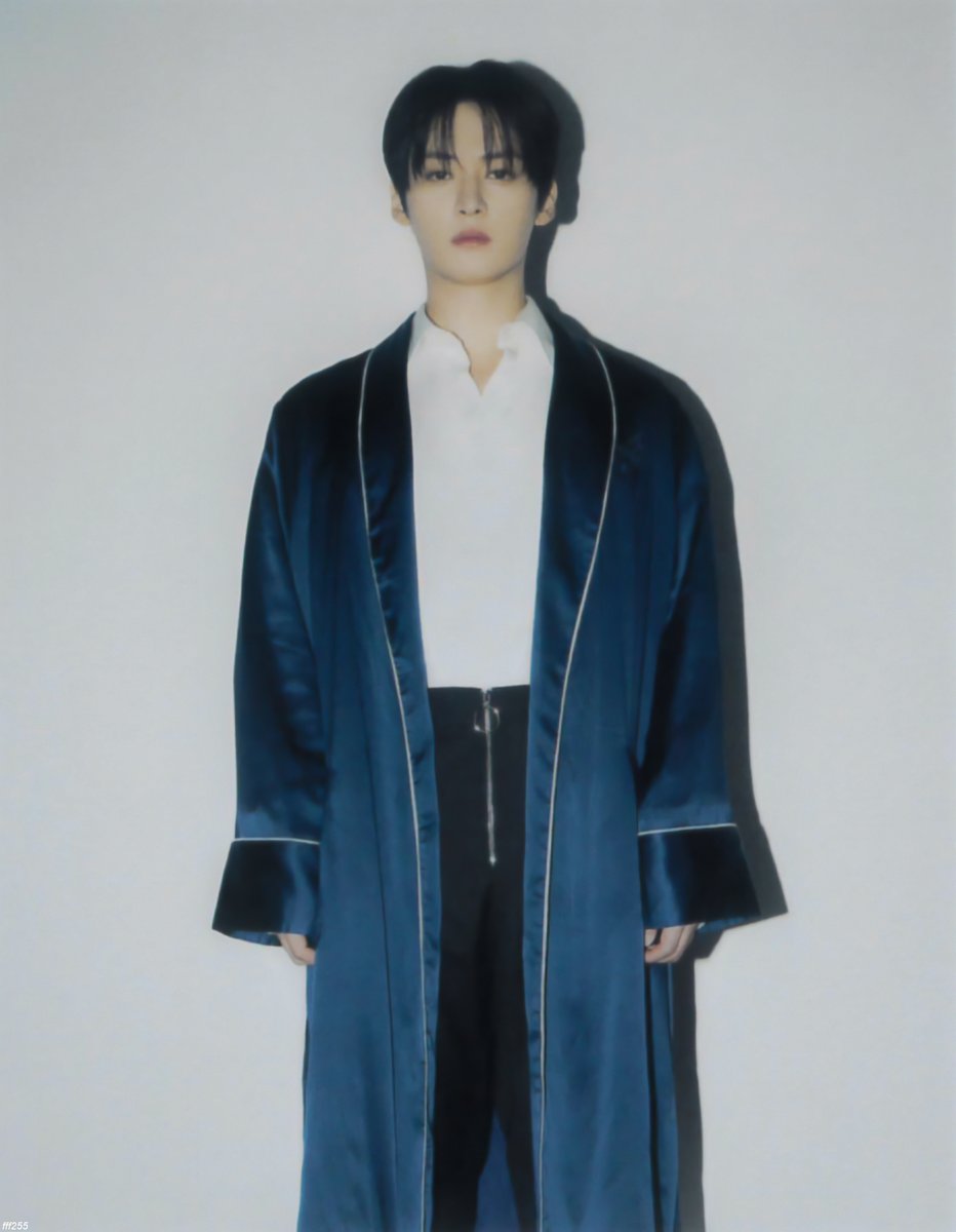 _fff255_'s tweet photo. [scan] World Tour <dominATE JAPAN>
instant photo set

#StrayKids #스트레이키즈 #리노 #LeeKnow https://t.co/aQuYnEphVM