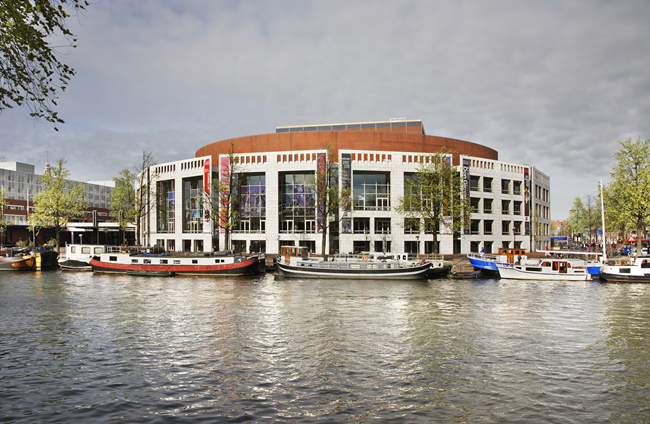 Gemeente Amsterdam: veilige werksfeer onderdeel beoordeling dlvr.it/TG6lrz