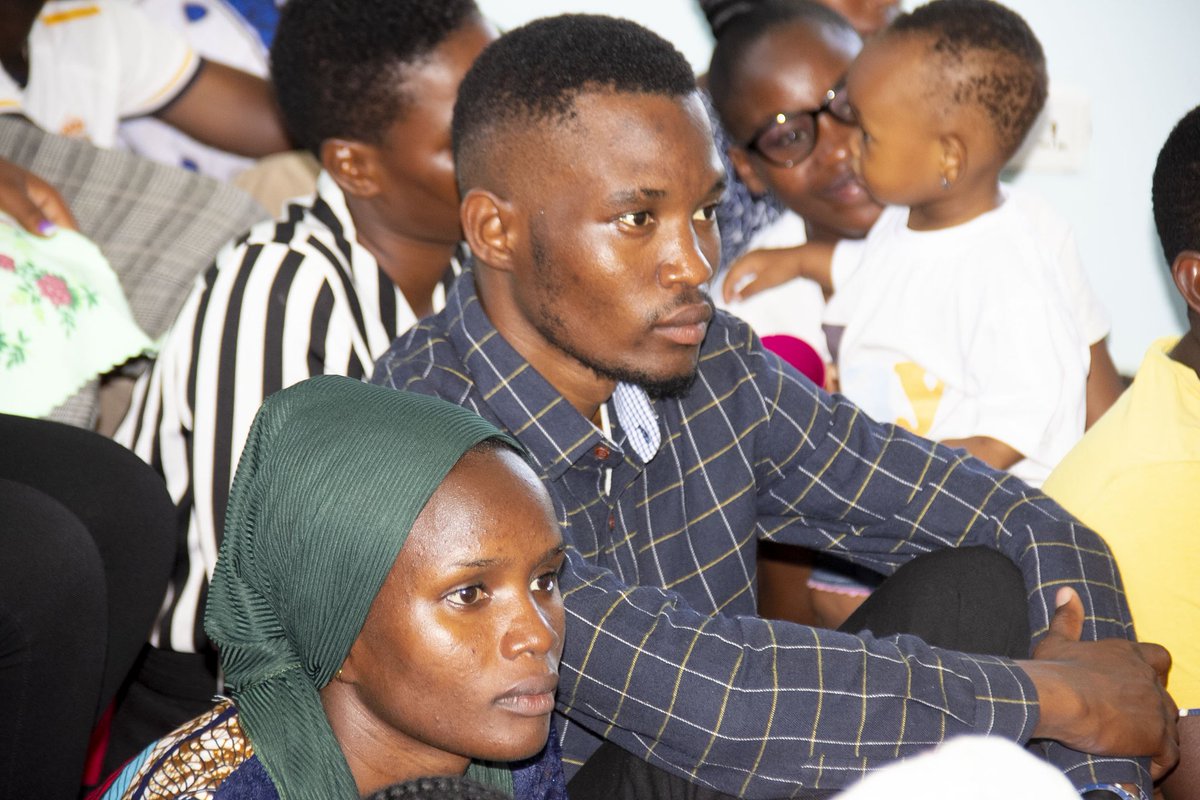 tecectanzania's tweet photo. Last Saturday, we launched the #BabaBora campaign to encourage fathers' active involvement in childcare. Through training and essential resources, we're empowering dads to play a key role in early childhood development. Let’s make #BabaBora the norm!#FatherhoodMatters #earlyyears https://t.co/YoATpI2EuB