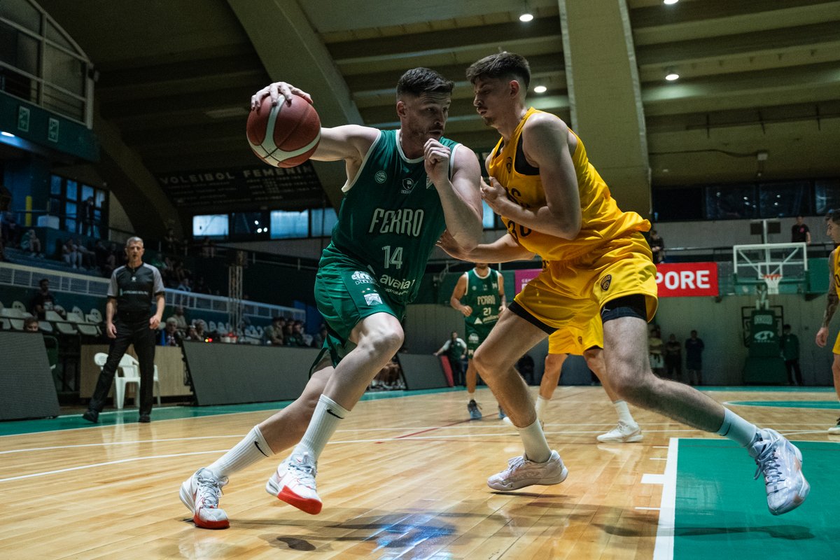 robertofmartin's tweet image. Este martes, cuando visite a Atenas en Córdoba, Ferro Carril Oeste jugará su partido 1⃣3⃣0⃣0⃣ en la #LigaNacional y será el 6º club en alcanzar esa cifra desde 1985.
#Top6
1) Atenas 1905
2) Peñarol 1770
3) Boca 1763
4) Gimnasia C 1715
5) Obras 1317
6) Ferro 1299
📸@ferrobasquetok