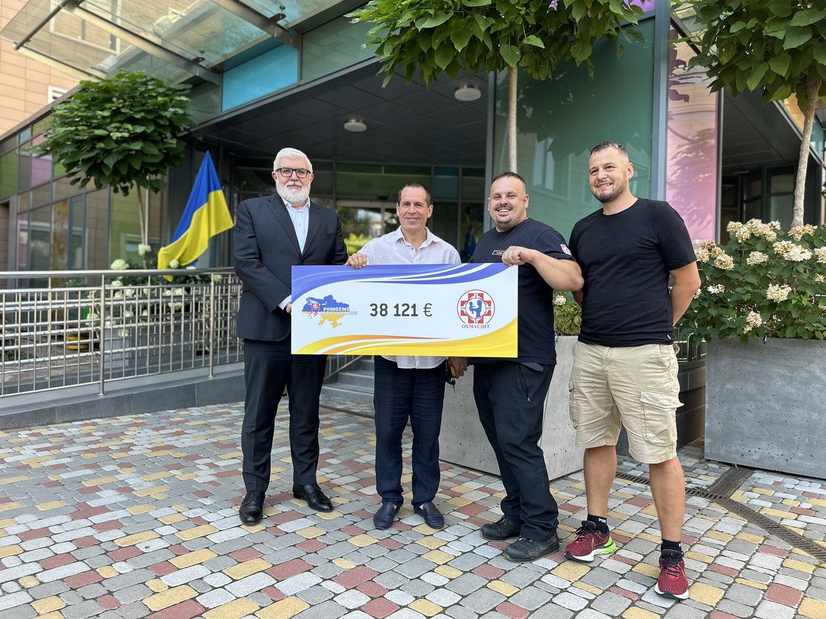 Dnes začal prvý turnus taborov pre deti z Ohmatydu spolu s mamičkami. Dokopy viac ako 80 deti a mamičiek strávi po 10 dní vo Vysokých Tatrách 🤝. Vy ste prispeli a my zorganizovali. Win- Win