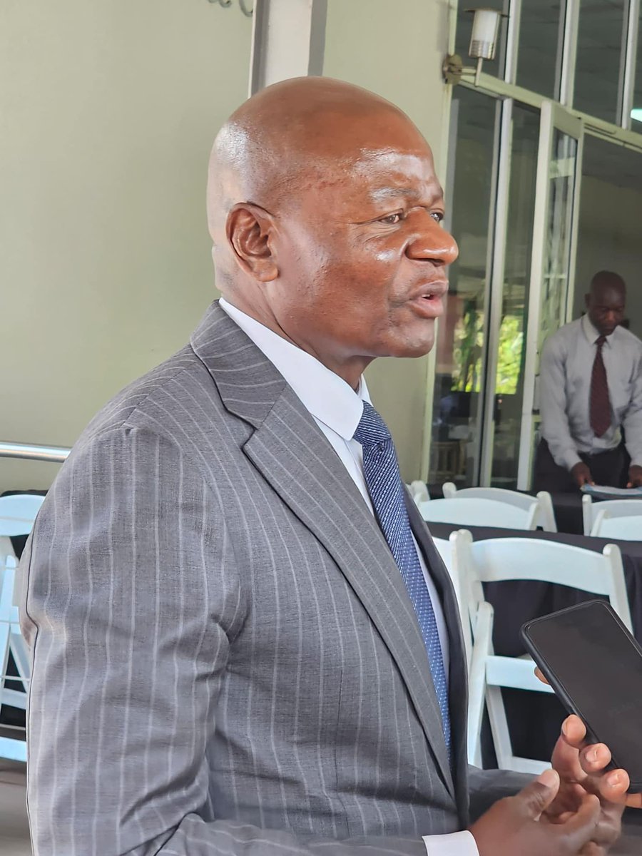 Ministry of Local Government and Public Works tweet media