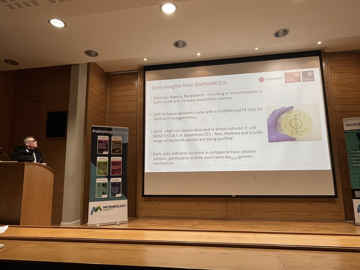 Great talk by <a href="/KirstySands1/">Kirsty Sands</a> <a href="/IneosOxford/">Ineos Oxford Institute for Antimicrobial Research</a> using <a href="/nanopore/">Oxford Nanopore</a> to be able to gain insights into genomics that were not able to be captured by short read sequencing  #amr #surveillance #MGen 🧫🧬
