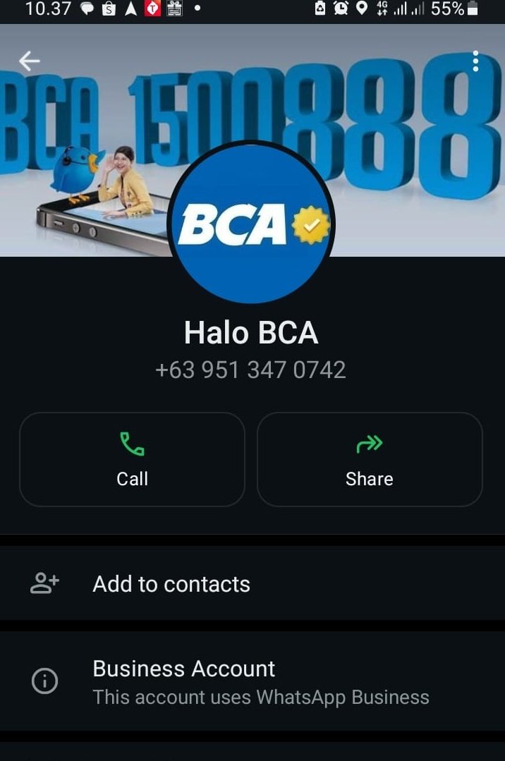 jusjambuuuuu_u's tweet photo. @HaloBCA @cingreborn @kemkominfo @BudiBukanIntel @sdgr03capz Selanjutbya aku klik link itu, ini aku fi kondisi panik karena baru pertama ngalamin. Aku chat si penipu dan dijawab sama dia, nggak lama ada nomor lain yang telepon aku berdalih dia CS. Dan disitu aku diarahin buat ke mbanking trs buka cont- https://t.co/mXBhKeRN9e