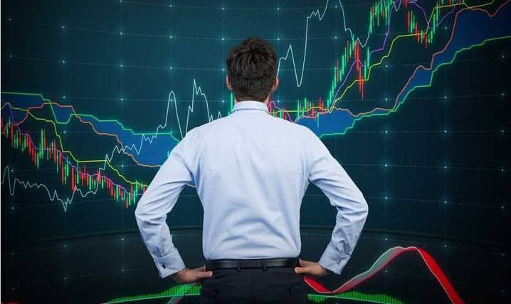 Yatırımcının ilgisinin arttığı 10 hisse 

🔹Kontrolmatik (#KONTR)
🔹Yapı ve Kredi (#YKBNK)
🔹Mia Teknoloji (#MIATK)
🔹Emlak Konut GMYO (#EKGYO)
🔹Çelebi  (#CLEBI)
🔹Akbank #AKBNK 
🔹Oyak Çimento (#OYAKC)
🔹Vakıflar Bankası (#VAKBN)
🔹Ford Otosan (#FROTO)
🔹İş Bankası (#ISCTR)