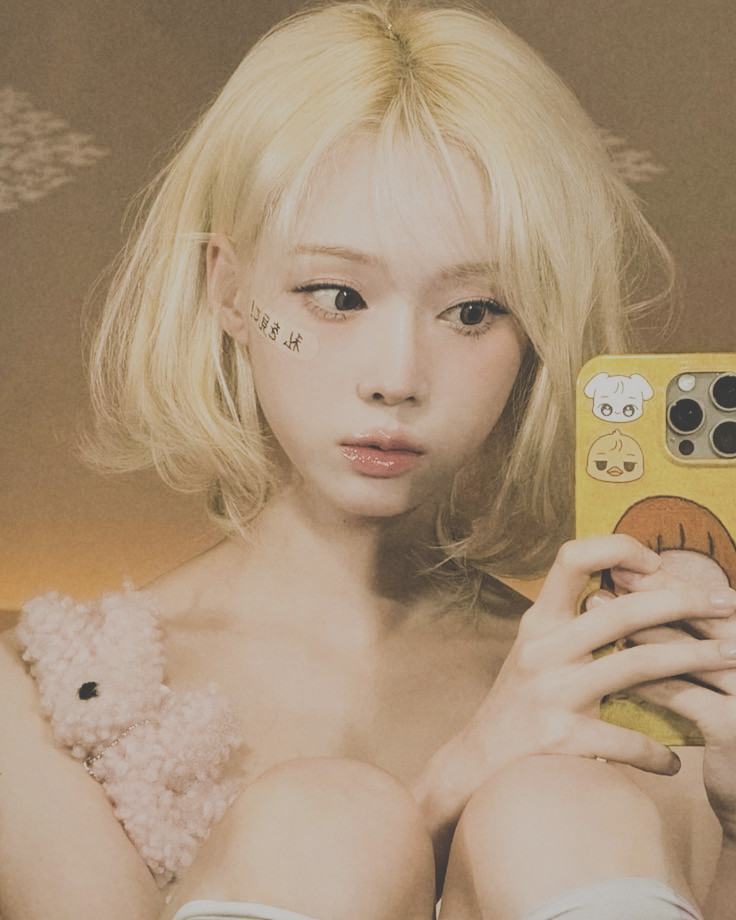 tinymeadow's tweet image. SORA !   ˎˊ˗   location disabled.

୨ৎ -    testing out my new make up set! &amp;gt;&amp;lt; heh— feels so good to embrace my inner kikay every once in a while.