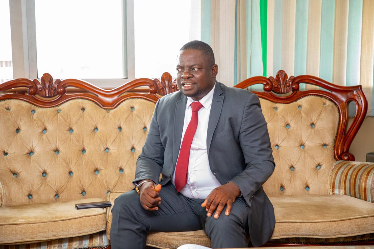 jmueke's tweet photo. I was pleased to receive my longtime friend, Hon. Frederick Ikana, MP for Shinyalu Constituency in Kakamega, at Kilimo House today as he followed up on government livestock projects for his constituency. 

I updated him on our progress in delivering day-old improved Kienyeji chicks, beehives, and Dorper sheep to self-help groups and vulnerable households in Shinyalu.