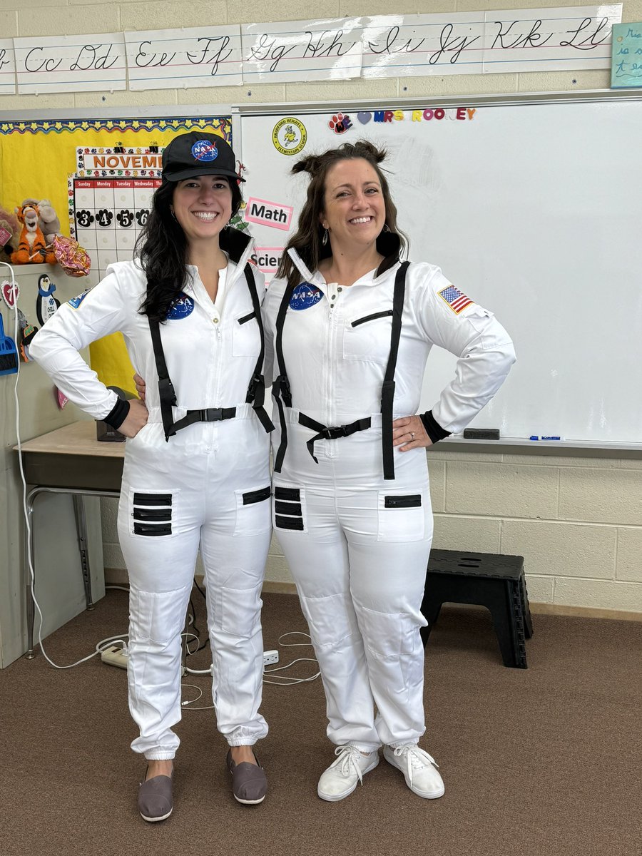 Our 3rd grade team is ready to teach about SPACE today!!