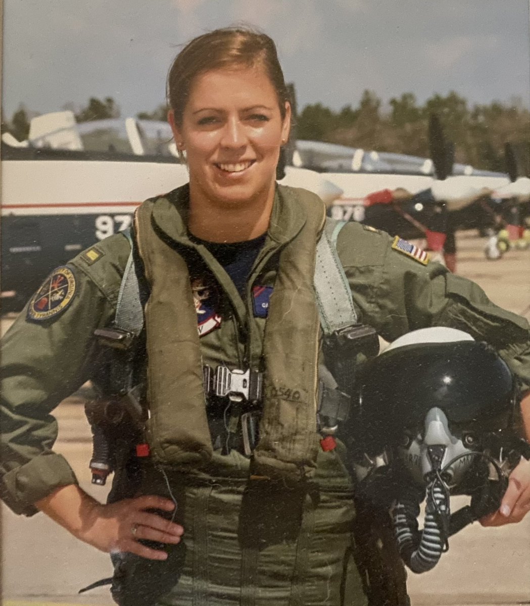 Caroline Darney tweet media