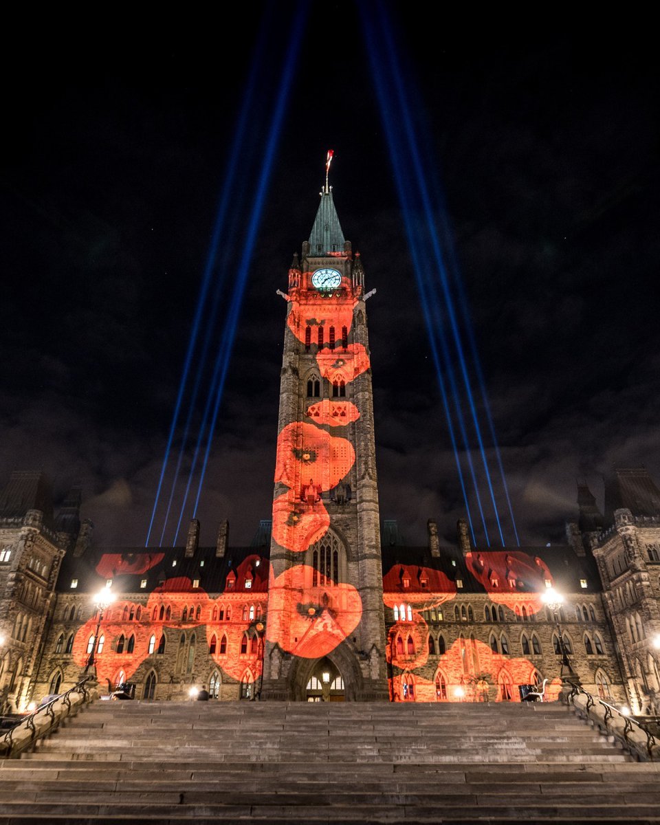 Lest we forget.

#CanadaRemembers #RemembranceDay #MyOttawa
