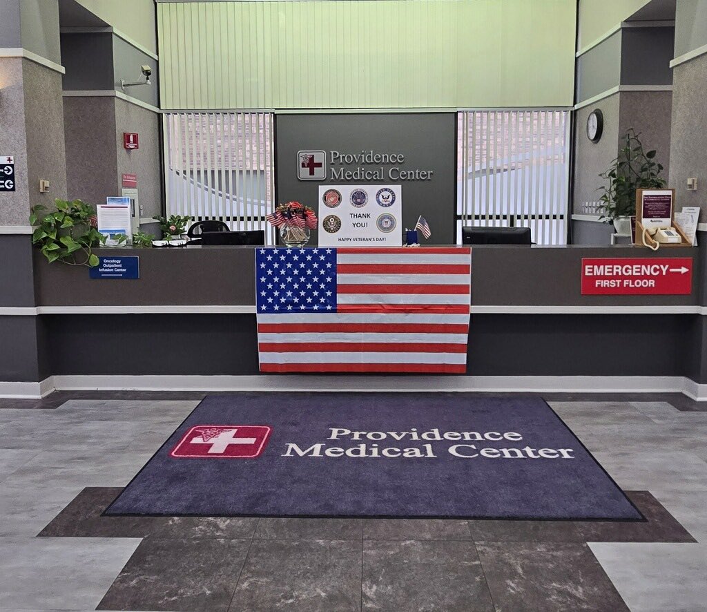 Today, we want to say a heartfelt thank you to all the Veterans who have served our country. We also want to give a special shoutout to our incredible staff, physicians, and volunteers who are active military, in the Reserves, or are Veterans. #ExpertCareClosetoHome
