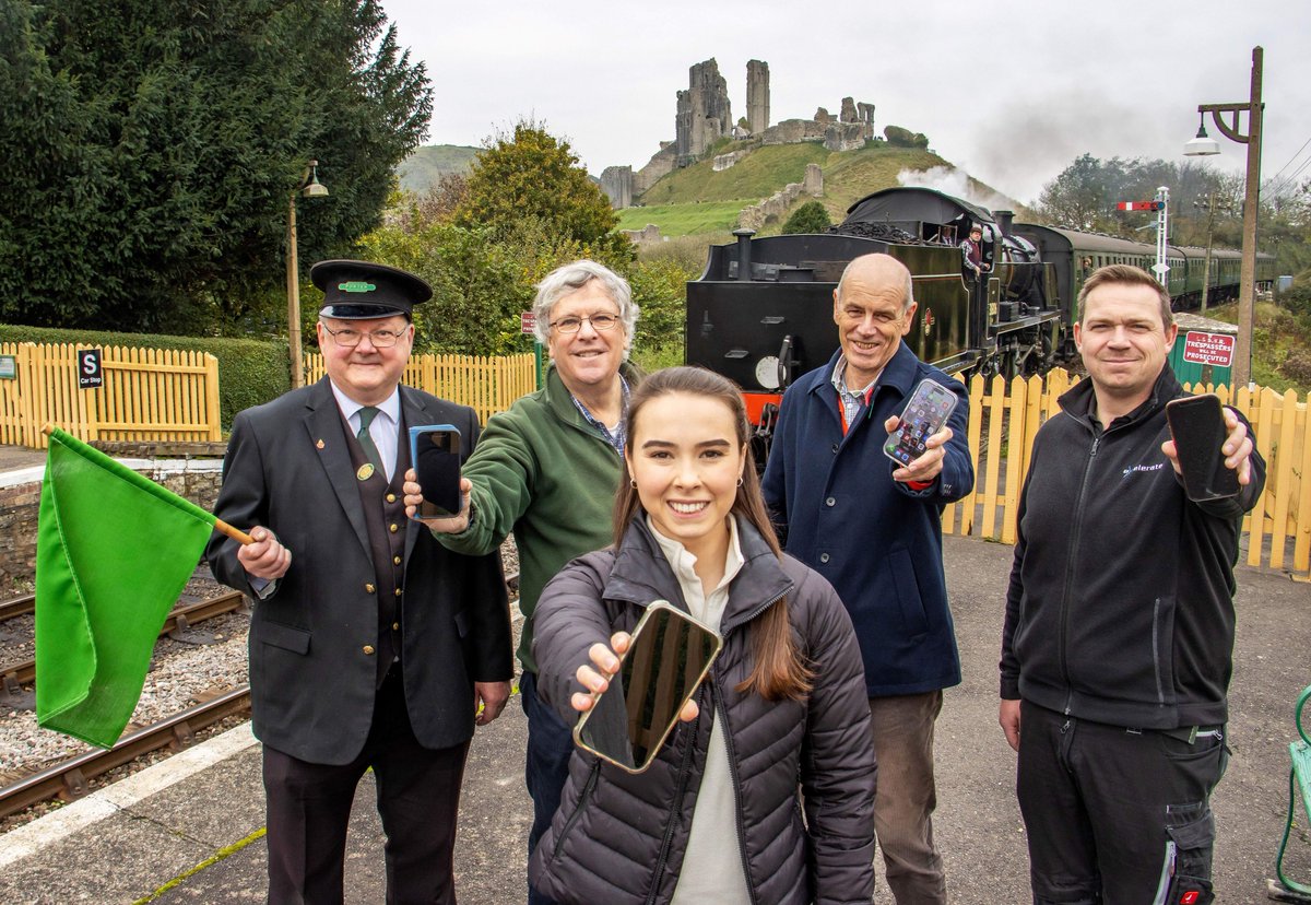 Digital Dorset (@digitaldorset) on Twitter photo It's full steam ahead for new connectivity project at <a href="/SwanRailway/">Swanage Railway</a> We've been awarded £163k from <a href="/SciTechgovuk/">Department for Science, Innovation and Technology</a> to bring modern connectivity to Swanage Railway and introducing the UK's first WiFi connected steam train! Read more here: orlo.uk/x8oUI It's full steam ahead for new connectivity project at <a href="/SwanRailway/">Swanage Railway</a> We've been awarded £163k from <a href="/SciTechgovuk/">Department for Science, Innovation and Technology</a> to bring modern connectivity to Swanage Railway and introducing the UK's first WiFi connected steam train! Read more here: orlo.uk/x8oUI