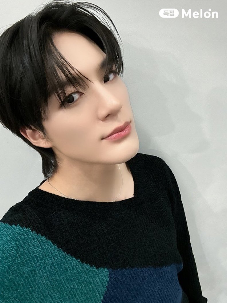 JN (@jenozzleez) on Twitter photo 