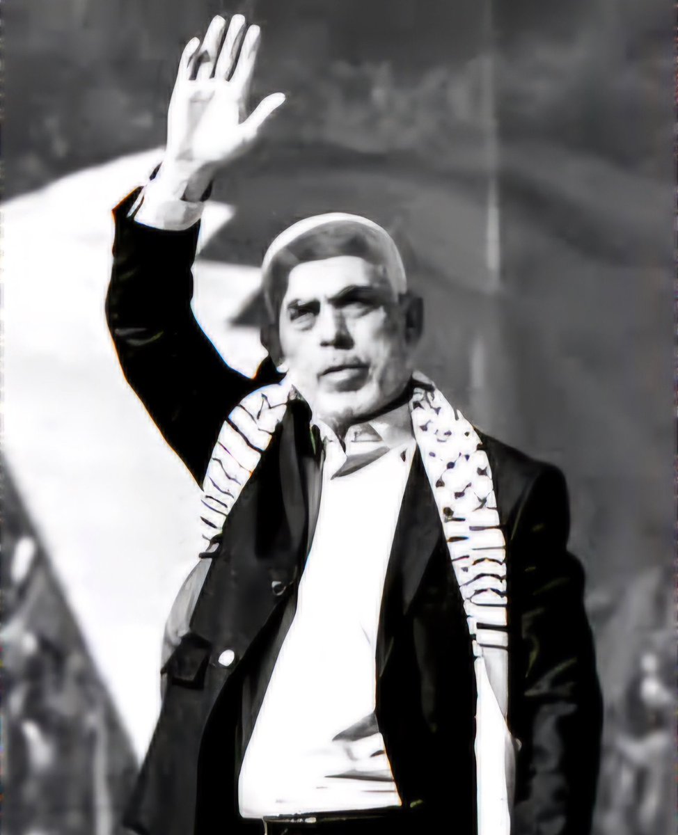 <a href="/aysardm/">د.أيسر بني ضمره Ayser</a> كلنا حماس،حزب الله ،قوميون اجتماعيون،كتائب القدس وكل فصائل المقاومه،كلنا حوثيون وكلنا حشد شعبي،كلنا من موقعه مقاوم للاحتلال والاجرام والعملاء والخونه ،نحن نقاوم دول عظمى وليس فقط حفنة عصابات صهيونيه يهوديه محتله بلادنا وتعمل على ابادتنا،من لا يقاوم فهو مشارك في الاجرام