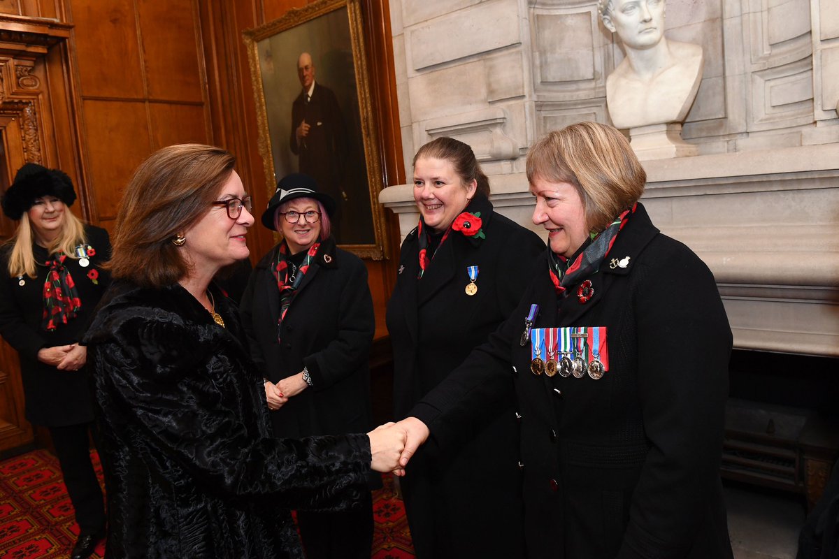 Cardiff Military Wives Choir Caerdydd tweet media
