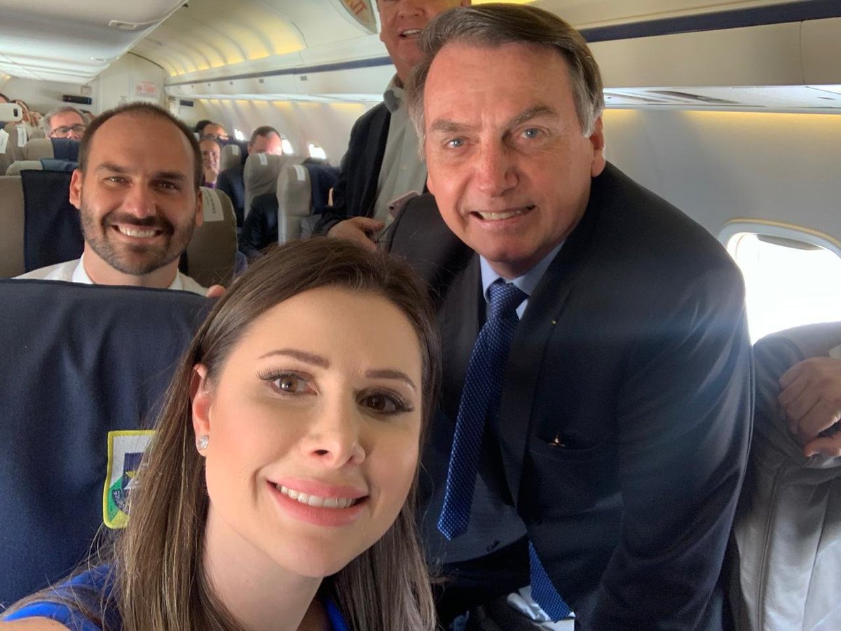 ThiagoResiste's tweet image. ATENÇÃO!! A presidenta da CCJ Caroline de Toni SE RECUSOU a pautar o projeto do FIM DA ESCALA 6X1 e em vez disso pautou projeto que criminaliza aborto em caso de estupro com PENA MAIOR que do estuprador!!

O objetivo dela é que as pessoas se mobilizem pra evitar essa BARBÁRIE e…