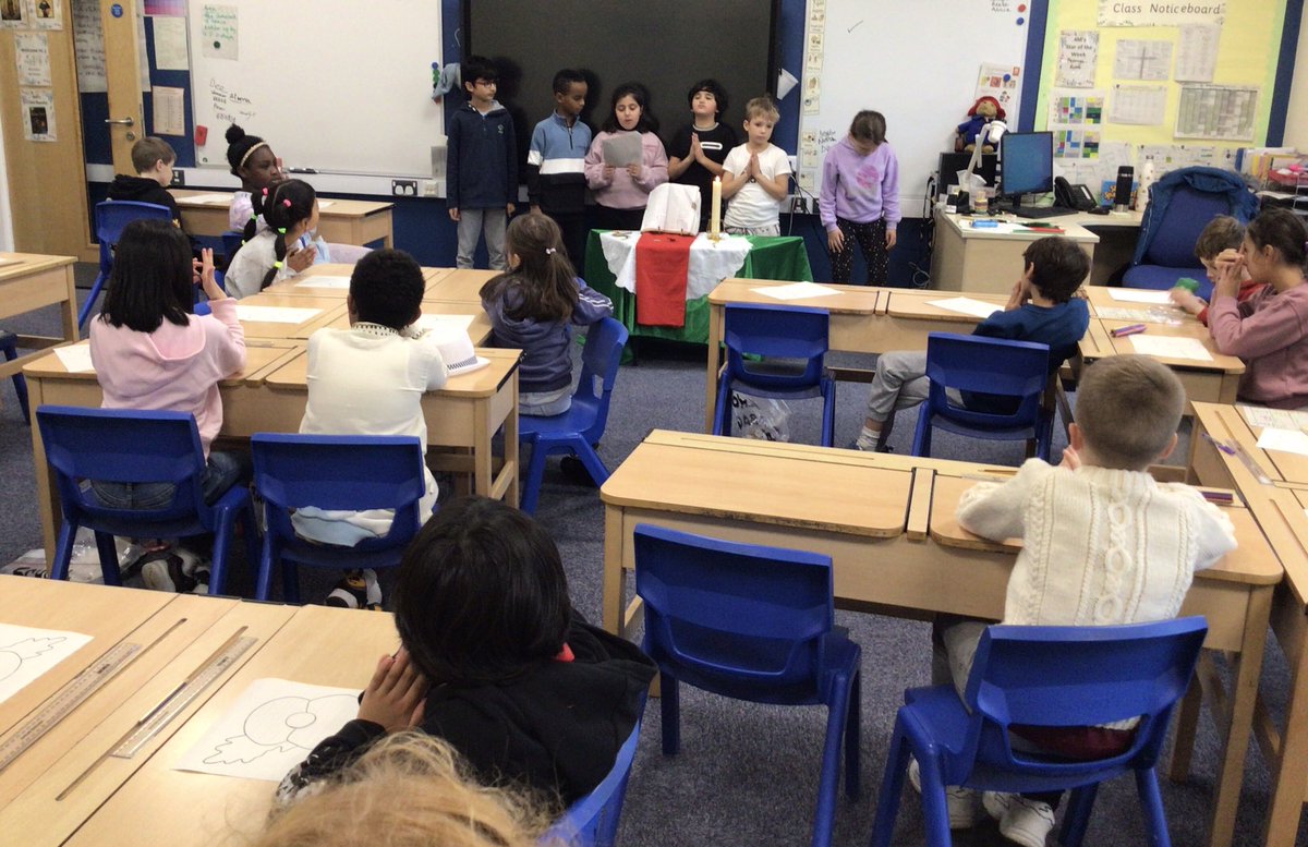 StMaryB17's tweet photo. #Y4 focused on Remembrance during their child-led prayer 🙏 in classes. “We will remember them” #Prayer #Remembrance #RRSA #Art38 https://t.co/fSjqv4VjDf
